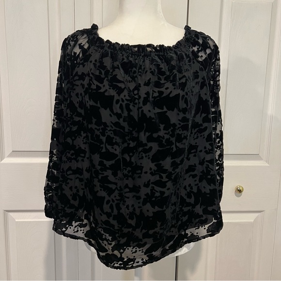 ๐ Rock & Republic Black Double Layered Blouse - Large - Picture 2 of 7